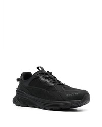 schwarze Wildleder Sportschuhe von Moncler