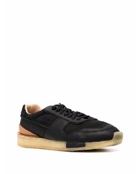 schwarze Wildleder Sportschuhe von Clarks