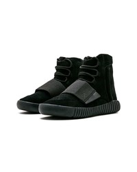 schwarze Wildleder Sportschuhe von adidas YEEZY