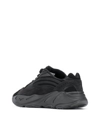 schwarze Wildleder Sportschuhe von adidas YEEZY