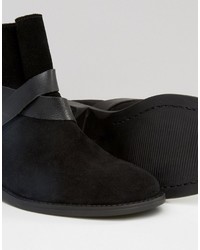 schwarze Wildleder Stiefeletten von Asos