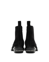 schwarze Wildleder Stiefeletten von Balenciaga