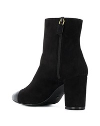 schwarze Wildleder Stiefeletten von Stuart Weitzman