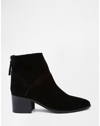 schwarze Wildleder Stiefeletten von Asos