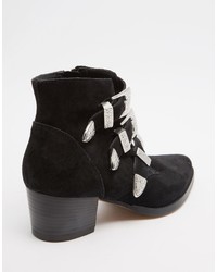 schwarze Wildleder Stiefeletten von Asos