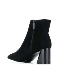 schwarze Wildleder Stiefeletten von Kendall & Kylie