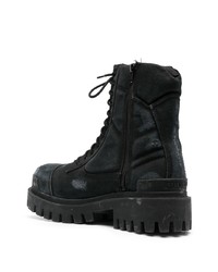 schwarze Wildlederarbeitsstiefel von Balenciaga