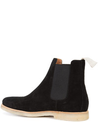 schwarze Wildlederstiefel von Common Projects