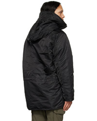 schwarze Windjacke von Beams Plus