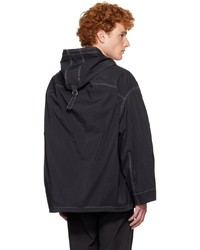 schwarze Windjacke von LE17SEPTEMBRE