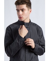 schwarze Windjacke von FiNN FLARE