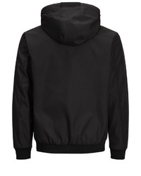 schwarze Windjacke von Jack & Jones