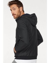 schwarze Windjacke von Jack & Jones