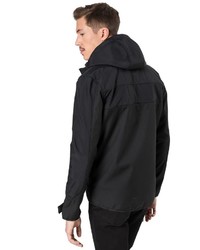 schwarze Windjacke von Superdry