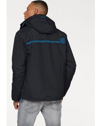 schwarze Windjacke von Superdry