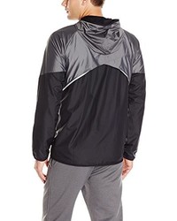 schwarze Windjacke von Under Armour