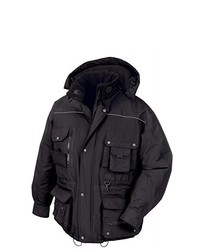 schwarze Windjacke