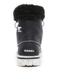 schwarze Winterschuhe von Sorel