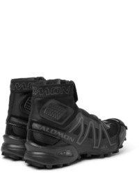 schwarze Winterschuhe von Salomon