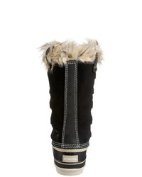 schwarze Winterschuhe von Sorel