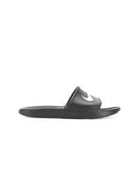 schwarze Zehensandalen von Nike