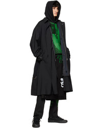 schwarzer bedruckter Pullover mit einem Kapuze von TAKAHIROMIYASHITA TheSoloist.