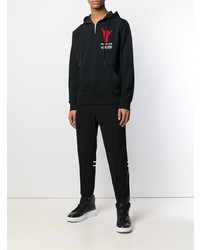 schwarzer bedruckter Pullover mit einem Kapuze von McQ Alexander McQueen