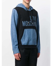 schwarzer bedruckter Pullover mit einem Kapuze von Love Moschino