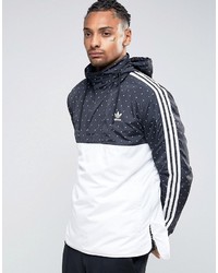 schwarzer bedruckter Pullover mit einem Kapuze von adidas