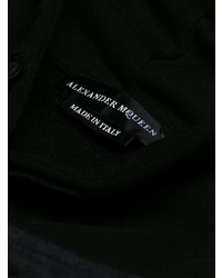 schwarzer bedruckter Pullover mit einem Kapuze von Alexander McQueen