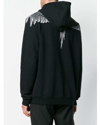 schwarzer bedruckter Pullover mit einem Kapuze von Marcelo Burlon County of Milan