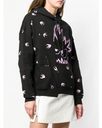 schwarzer bedruckter Pullover mit einer Kapuze von McQ Alexander McQueen