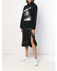 schwarzer bedruckter Pullover mit einer Kapuze von McQ Alexander McQueen