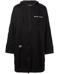 schwarzer bedruckter Pullover mit einer Kapuze von Kokon To Zai