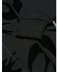 schwarzer bedruckter Pullover mit einer Kapuze von McQ Alexander McQueen