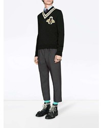 schwarzer bestickter Pullover mit einem V-Ausschnitt von Gucci