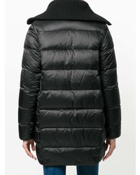 schwarzer Daunenmantel von Moncler