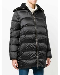 schwarzer Daunenmantel von Moncler