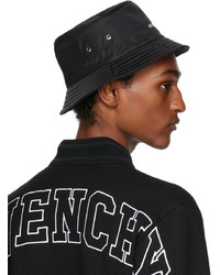schwarzer Fischerhut von Givenchy
