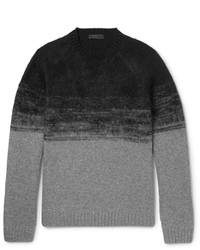schwarzer flauschiger Pullover mit einem Rundhalsausschnitt von Prada