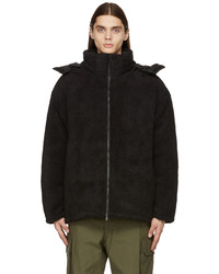 schwarzer Fleece-Pullover mit einem Kapuze von F-LAGSTUF-F
