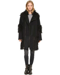 schwarzer Mantel mit Fransen von DKNY