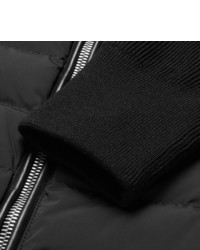 schwarzer gesteppter Pullover mit einem Reißverschluß von Tom Ford