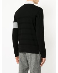 schwarzer horizontal gestreifter Pullover mit einem Rundhalsausschnitt von GUILD PRIME