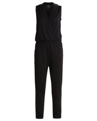 schwarzer Jumpsuit von Ichi