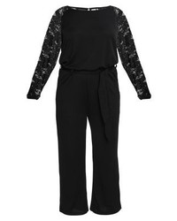 schwarzer Jumpsuit von Junarose