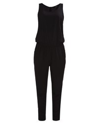 schwarzer Jumpsuit von Only