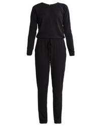 schwarzer Jumpsuit von Only
