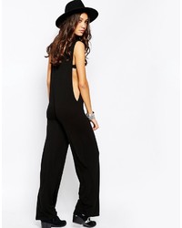 schwarzer Jumpsuit