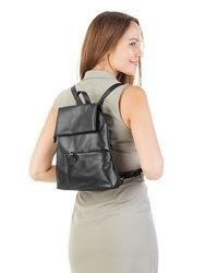 schwarzer Leder Rucksack von CLUTY